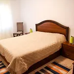 Lovely Apartment At The Heart Of Myslym Shyri